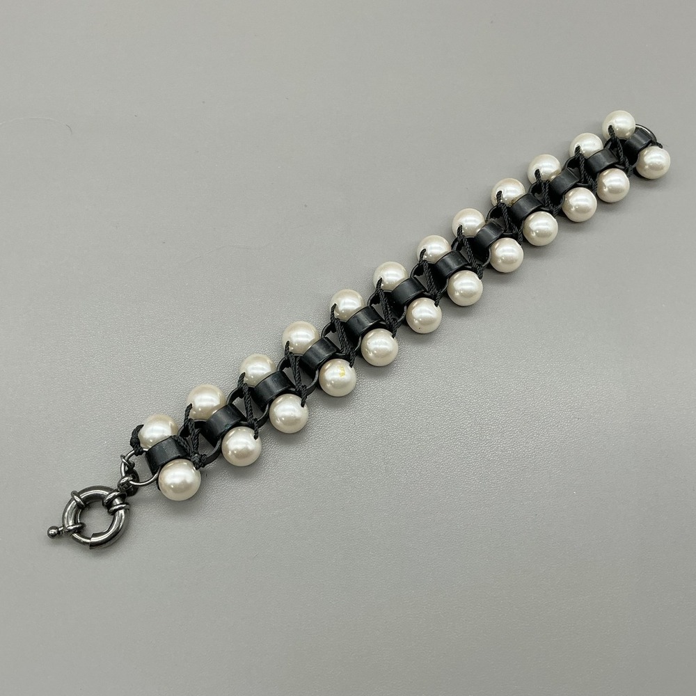 Lee Angel Bracelet White Faux Pearl Beaded Black Cord Gunmetal Spring Ring 8"